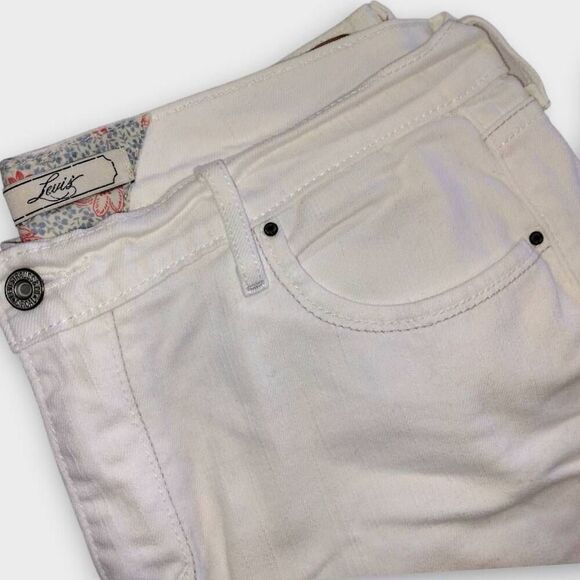 Levis Jeans Womens Size 14 White Capri Mid Rise Pant Stretch Classicore Western - Picture 3 of 10